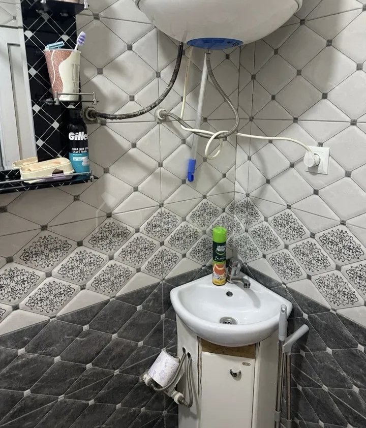 2 Սենյականոց Բնակարան Քարե Շենքում, 58քմ, 3/5 հարկ, Կապիտալ Վերանորոգված, Կահավորված, Արևկող