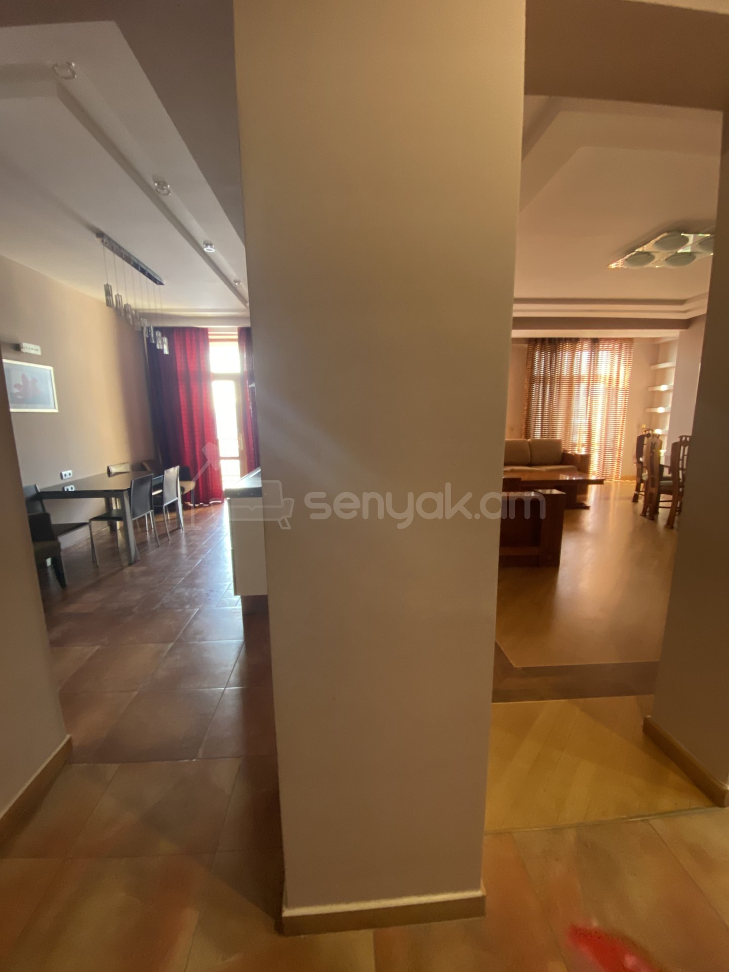 4 Սենյականոց Բնակարան, 140քմ, 7/12 հարկ, Դիզայներական Վերանորոգված