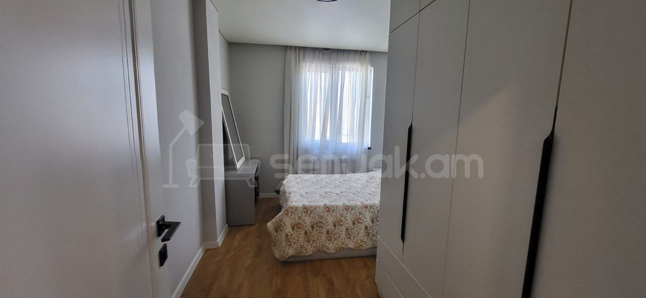 3 Սենյականոց Բնակարան, 65քմ, 9/12 հարկ, Կապիտալ Վերանորոգված, Կահավորված, Արևկող