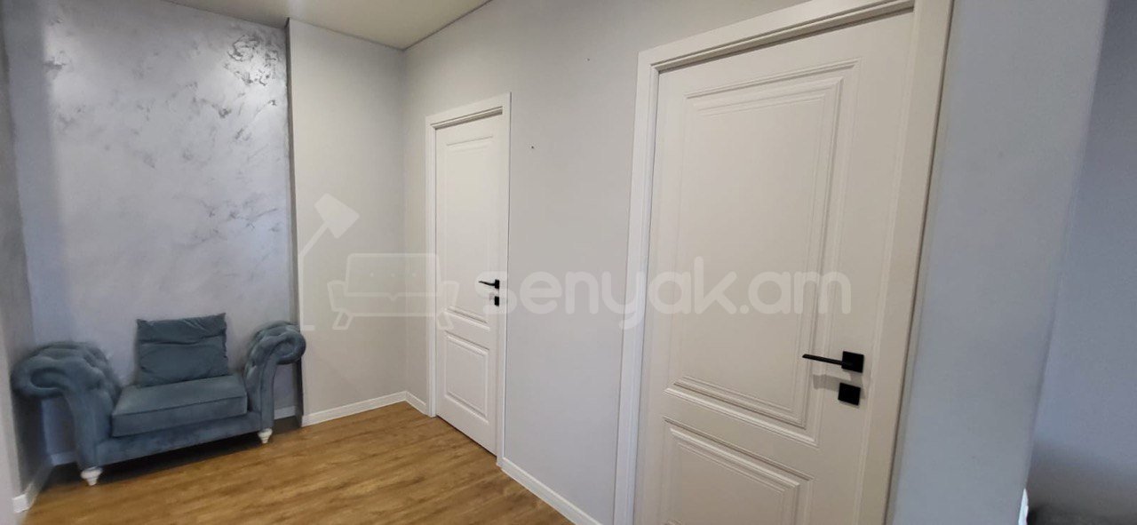 3 Սենյականոց Բնակարան, 65քմ, 9/12 հարկ, Կապիտալ Վերանորոգված, Կահավորված, Արևկող