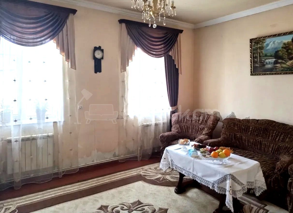 8 Սենյականոց Սեփական Տուն, 200քմ, Կոսմետիկ Վերանորոգված, Ավտոտնակով