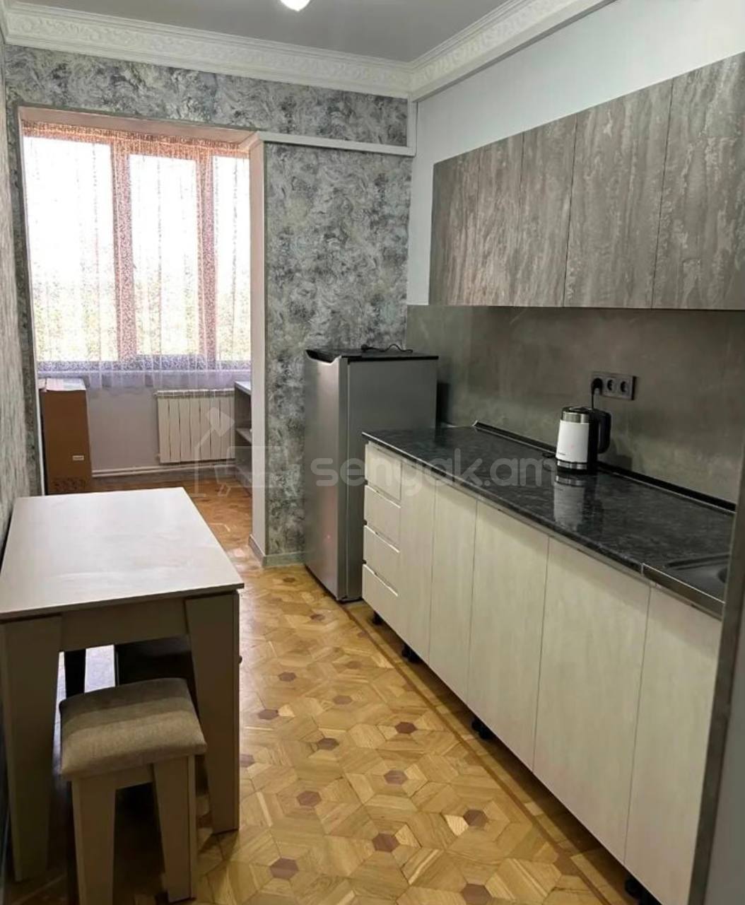 2 Սենյականոց Բնակարան, 67քմ, 9/9 հարկ, Կապիտալ Վերանորոգված, Կահավորված, Արևկող