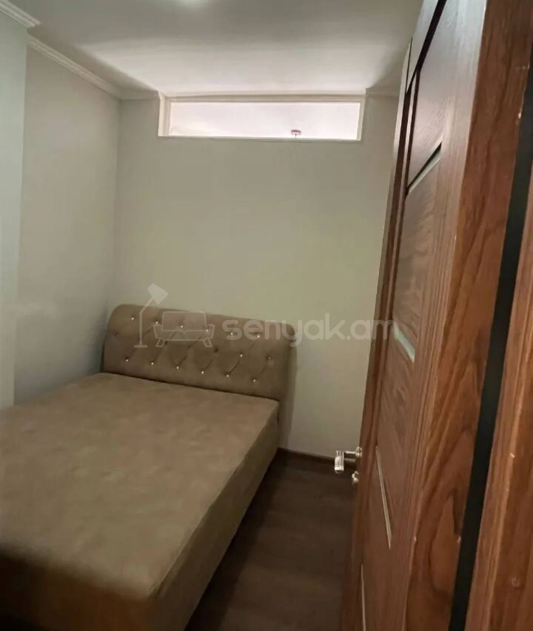 3 Սենյականոց Բնակարան, 55քմ, 9/9 հարկ, Նորմալ Վիճակում, Կահավորված, Արևկող