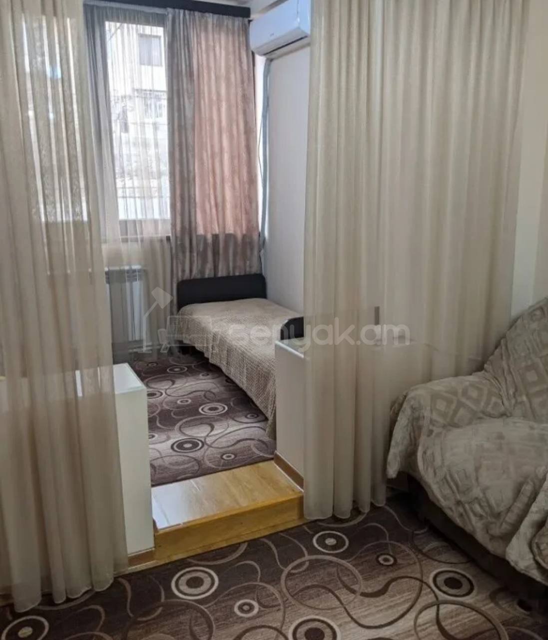 2 Սենյականոց Բնակարան Քարե Շենքում, 55քմ, 2/5 հարկ, Կապիտալ Վերանորոգված, Կահավորված