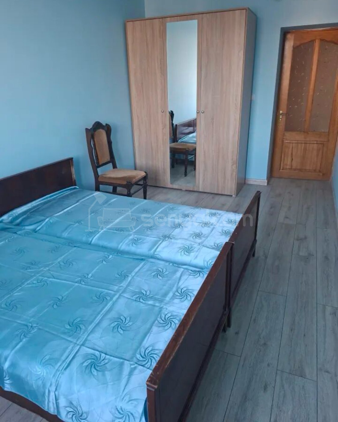 3 Սենյականոց Բնակարան Քարե Շենքում, 70քմ, 2/4 հարկ, Կապիտալ Վերանորոգված, Մասամբ Կահավորված