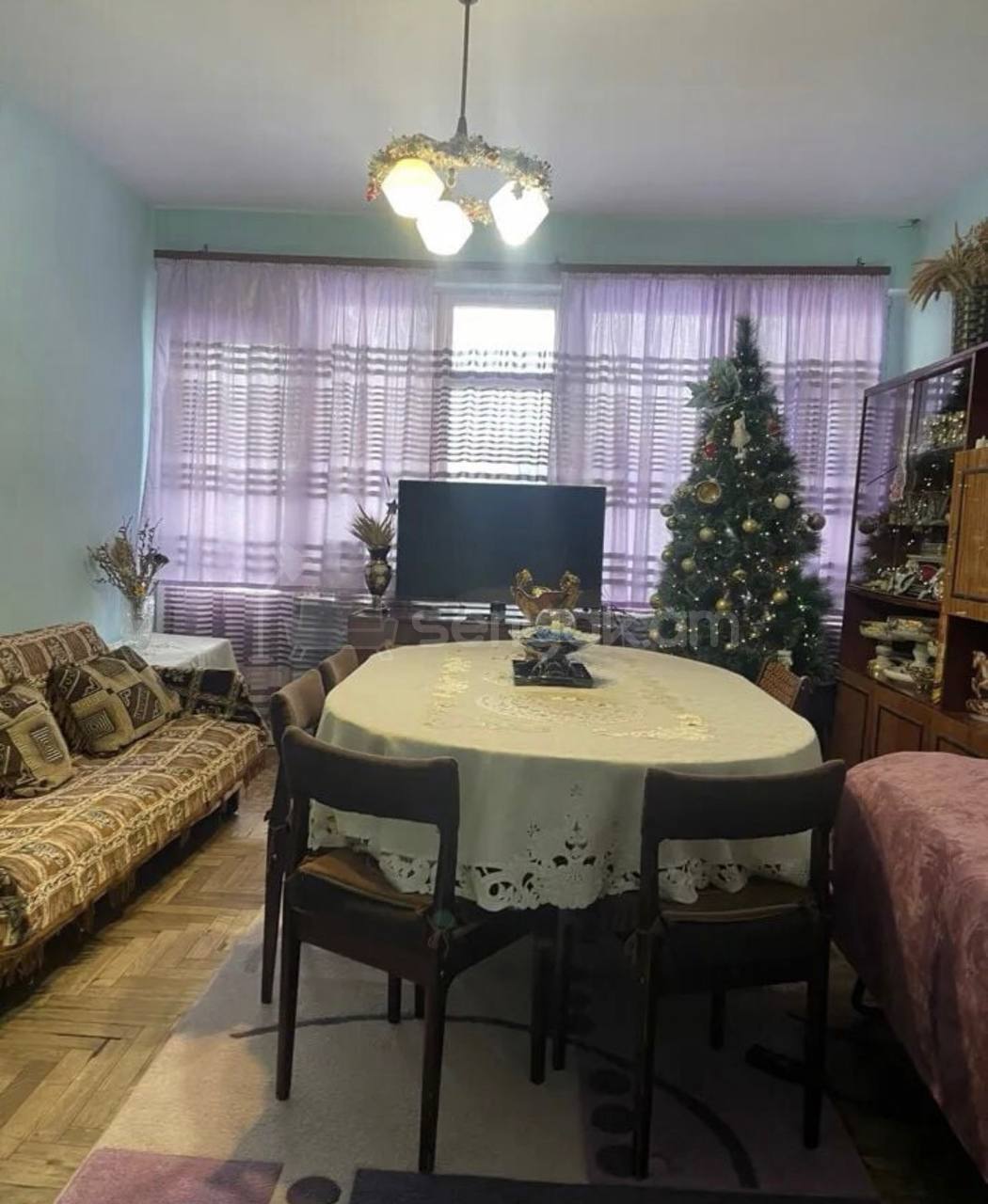 3 Սենյականոց Բնակարան Քարե Շենքում, 67քմ, 3/5 հարկ, Նորմալ Վիճակում, Կահավորված, Արևկող