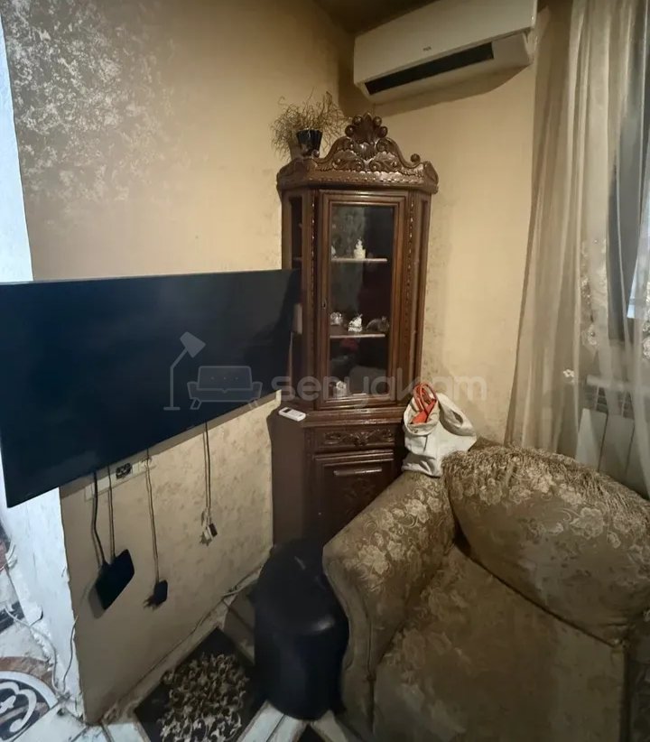 3 Սենյականոց Բնակարան Քարե Շենքում, 68քմ, 1/1 հարկ, Կապիտալ Վերանորոգված, Կահավորված, Արևկող