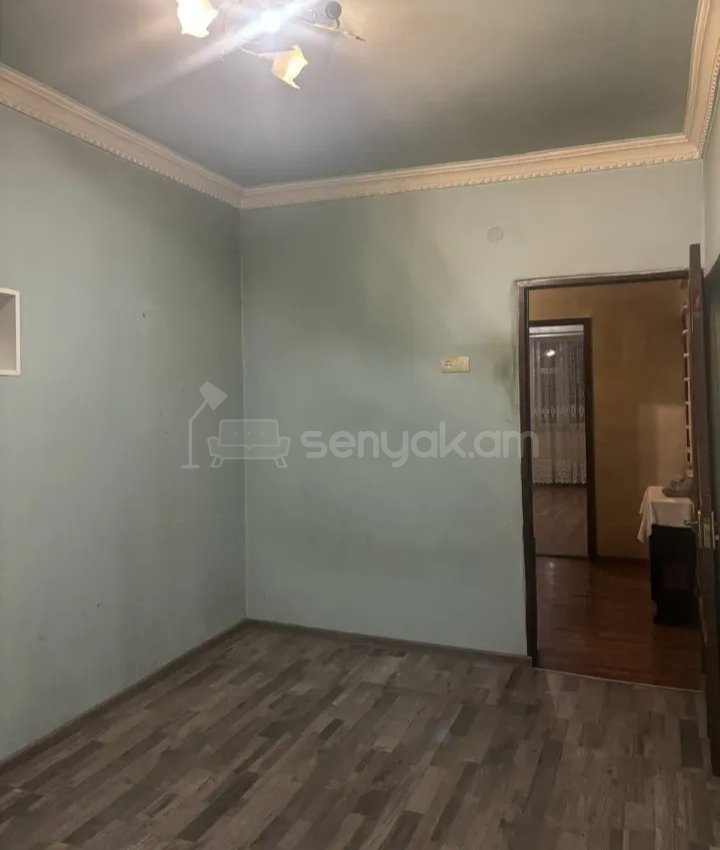 3 Սենյականոց Բնակարան, 62քմ, 5/9 հարկ, Նորմալ Վիճակում, Արևկող