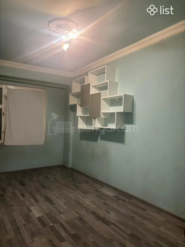 3 Սենյականոց Բնակարան, 62քմ, 5/9 հարկ, Նորմալ Վիճակում, Արևկող