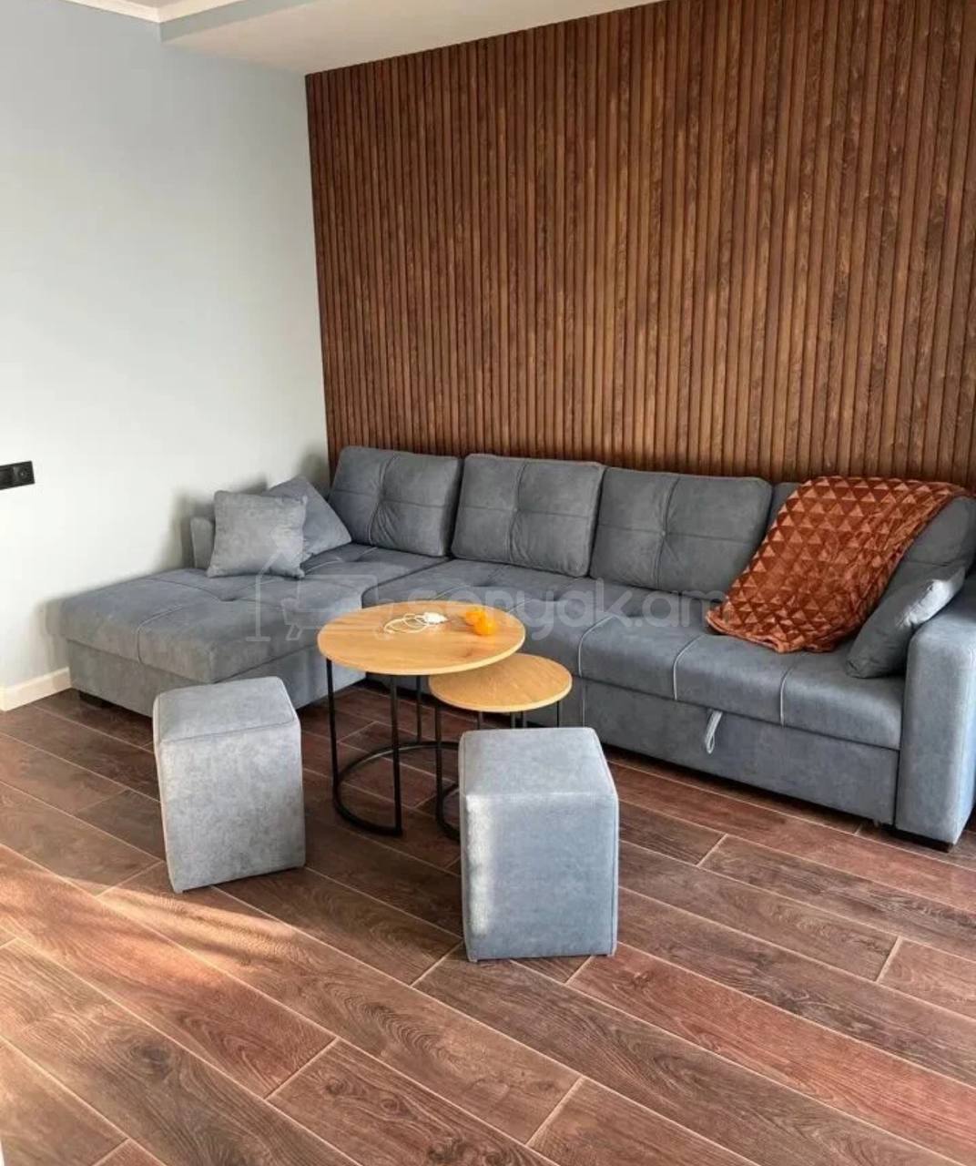 2 Սենյականոց Բնակարան, 64քմ, 8/14 հարկ, Կապիտալ Վերանորոգված, Կահավորված, Արևկող