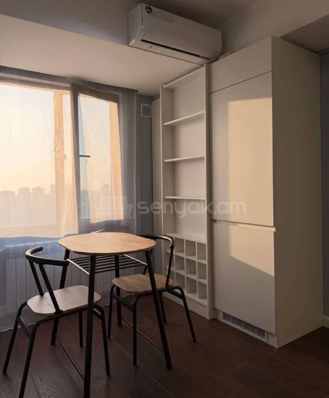 2 Սենյականոց Բնակարան, 64քմ, 8/14 հարկ, Կապիտալ Վերանորոգված, Կահավորված, Արևկող