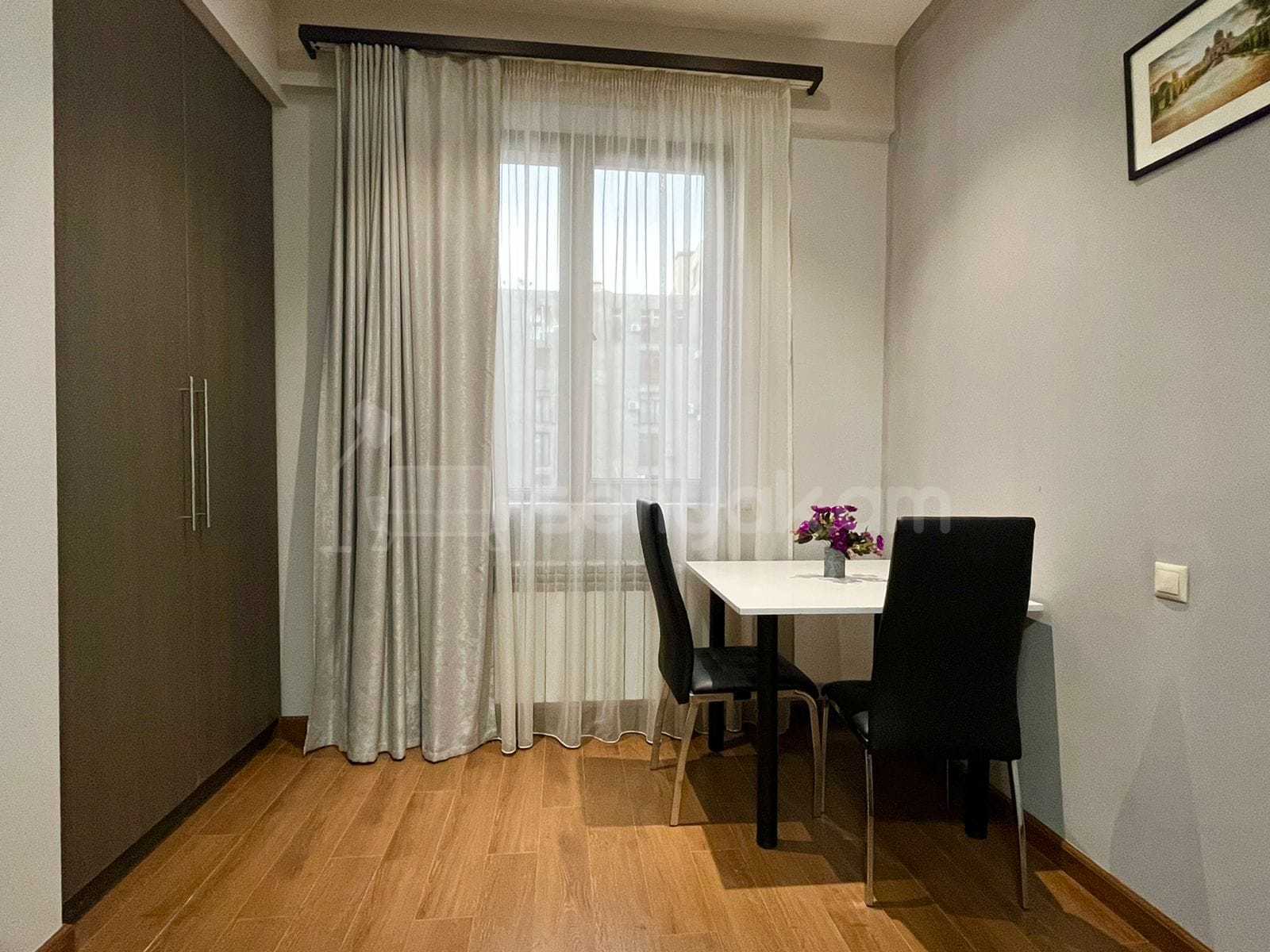 2 Սենյականոց Բնակարան Նորակառույցում, 55քմ, 5/15 հարկ, Դիզայներական Վերանորոգված