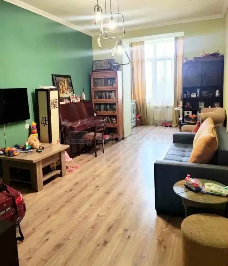 2 Սենյականոց Բնակարան Քարե Շենքում, 67քմ, 4/5 հարկ, Կոսմետիկ Վերանորոգված