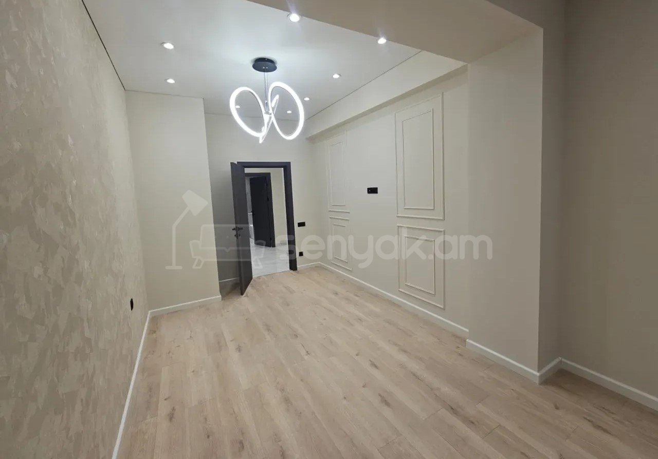 3 Սենյականոց Բնակարան Նորակառույցում, 74քմ, 14/14 հարկ, Կապիտալ Վերանորոգված