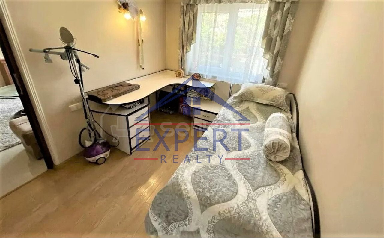 4 Սենյականոց Բնակարան Քարե Շենքում, 108քմ, 1/6 հարկ, Կապիտալ Վերանորոգված, Կահավորված, Արևկող