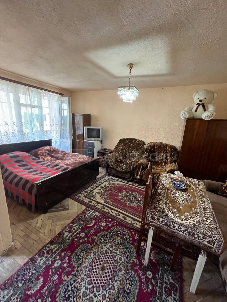 1 Սենյականոց Բնակարան, 35քմ, 5/5 հարկ, Նորմալ Վիճակում, Մասամբ Կահավորված