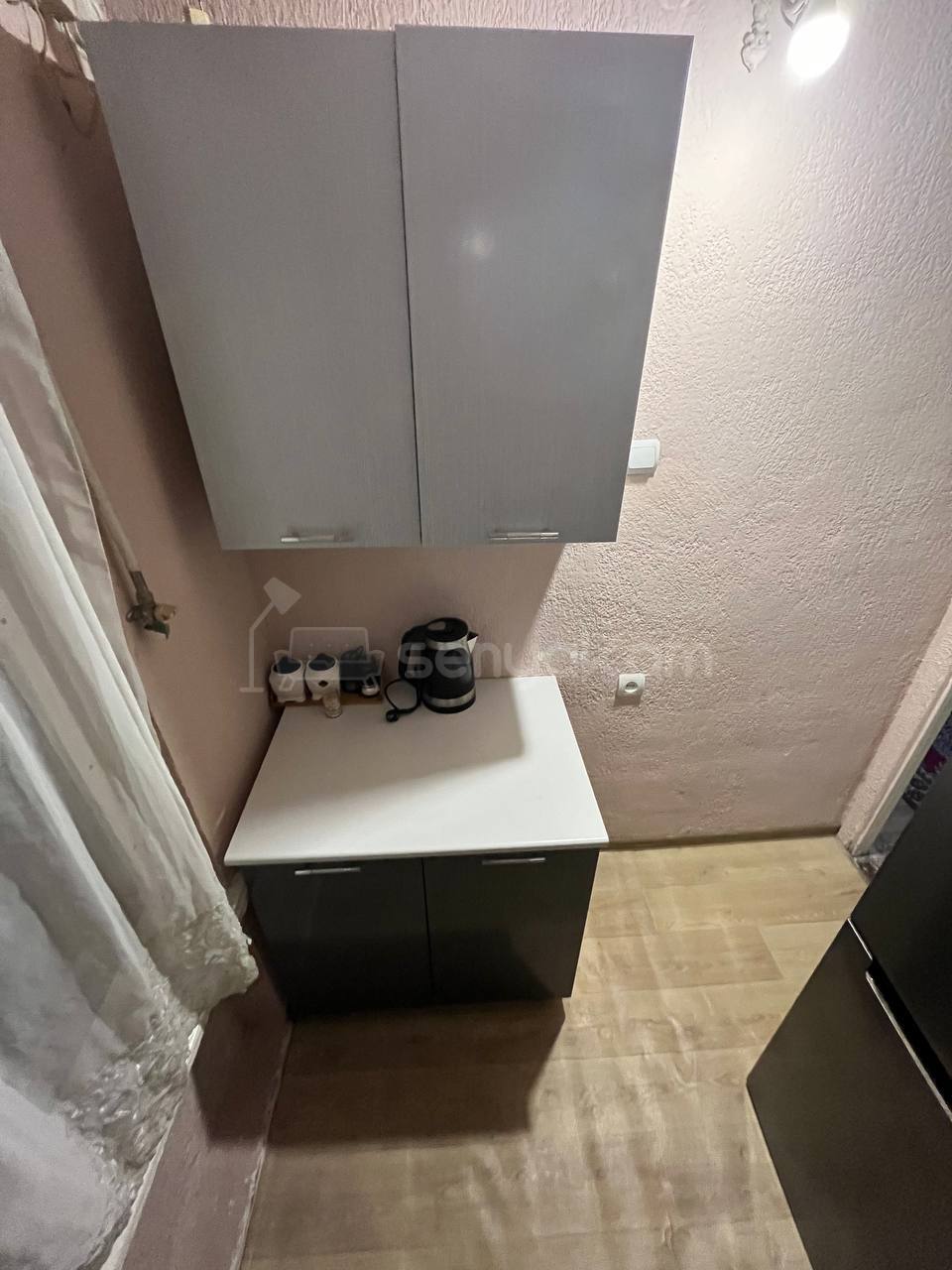 1 Սենյականոց Բնակարան, 35քմ, 5/5 հարկ, Նորմալ Վիճակում, Մասամբ Կահավորված