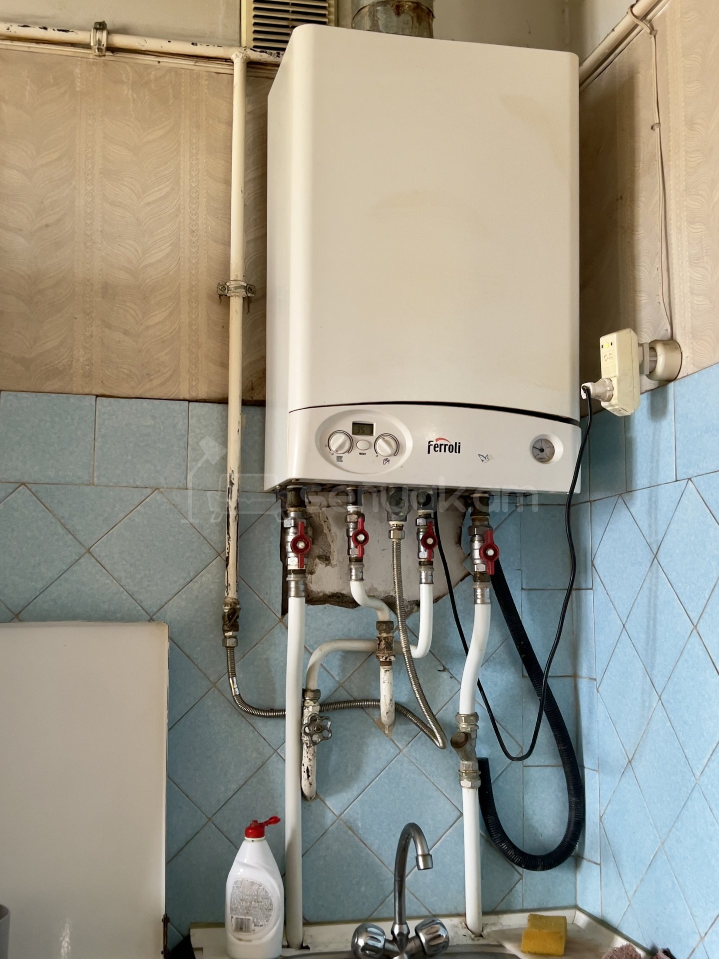 2 Սենյականոց Բնակարան, 70քմ, 14/14 հարկ, Պետական Վիճակում, Մասամբ Կահավորված, Արևկող