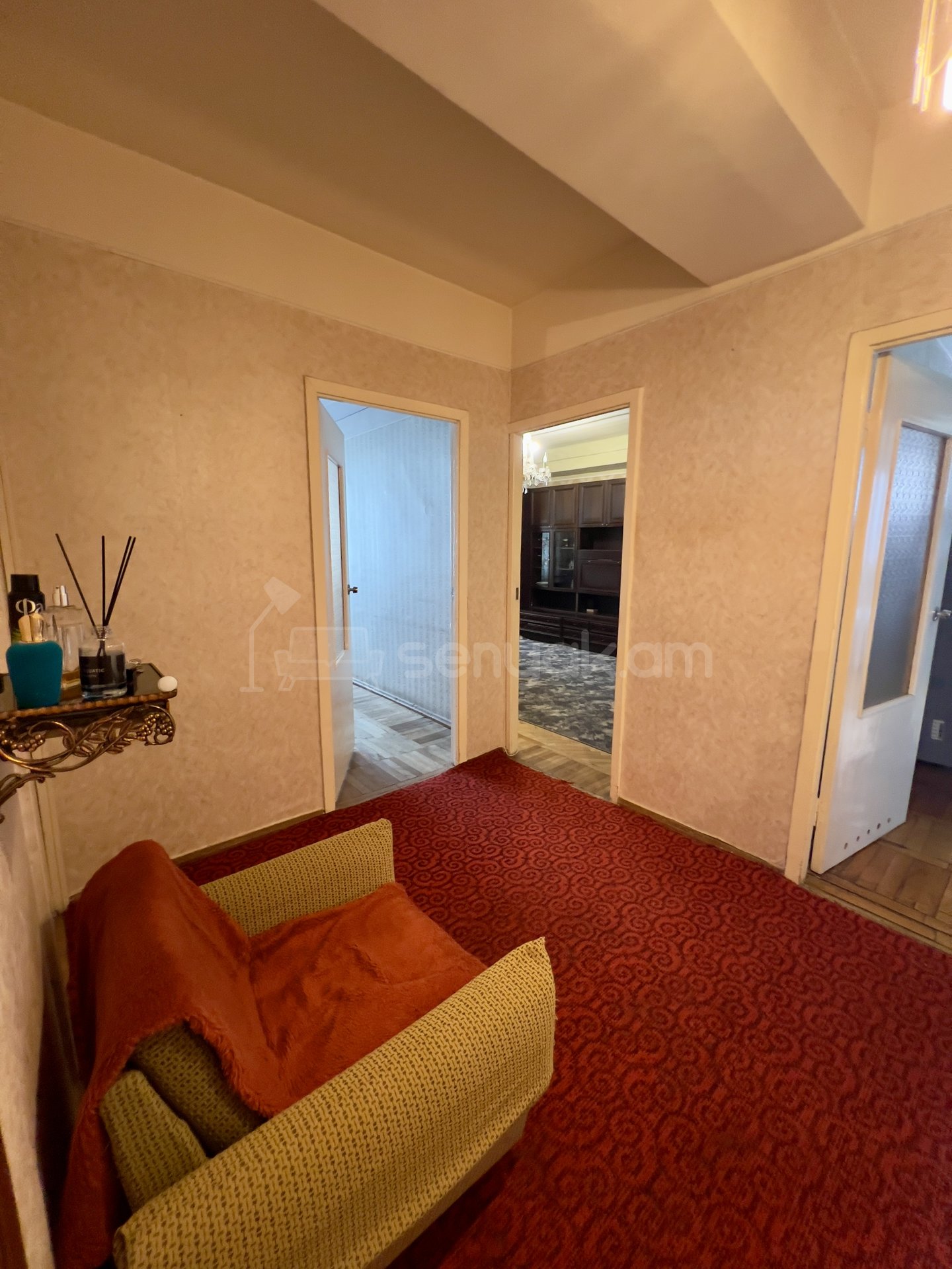 2 Սենյականոց Բնակարան, 70քմ, 14/14 հարկ, Պետական Վիճակում, Մասամբ Կահավորված, Արևկող