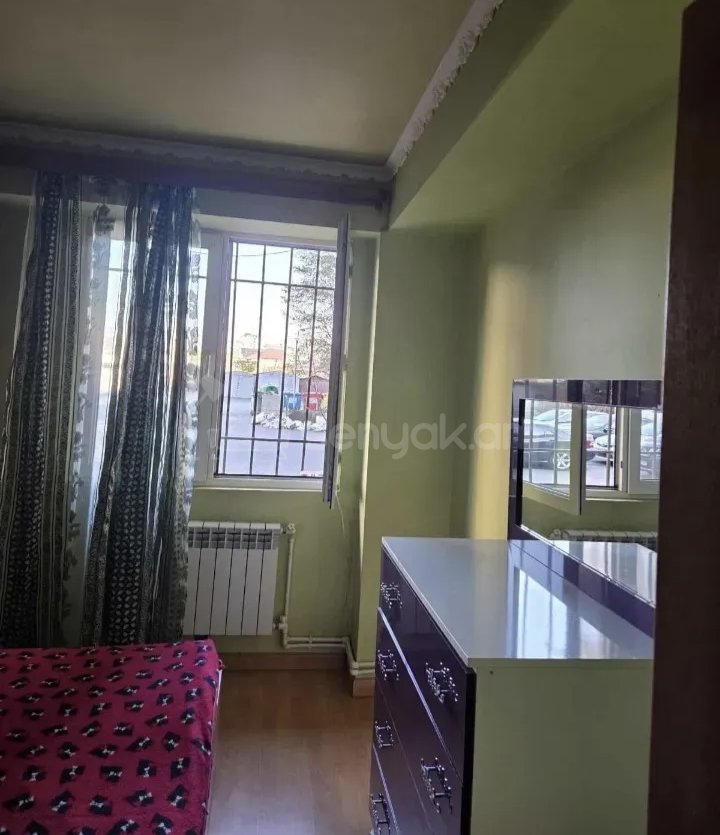 2 Սենյականոց Բնակարան Քարե Շենքում, 56քմ, 1/1 հարկ, Կապիտալ Վերանորոգված, Կահավորված