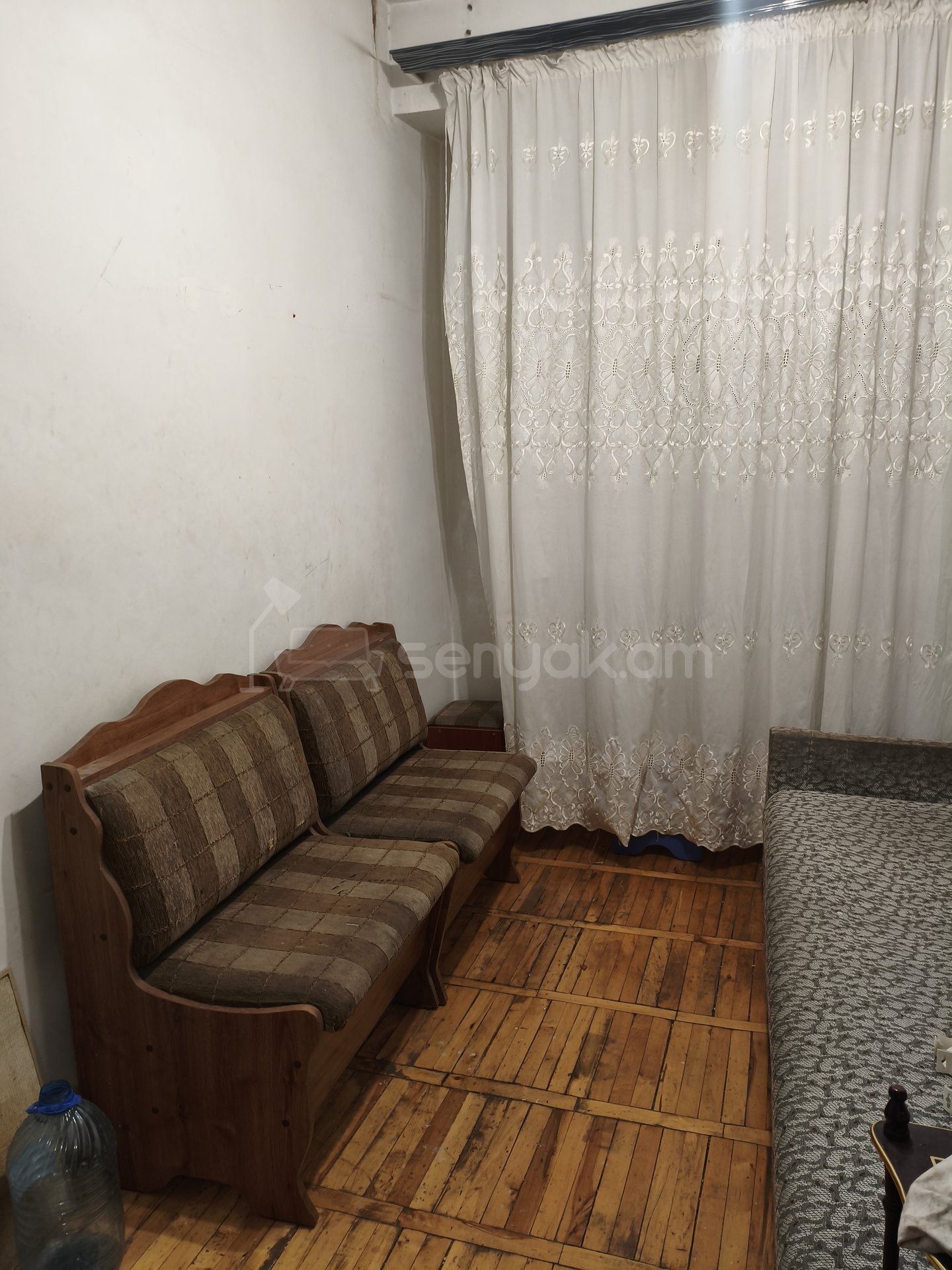 3 Սենյականոց Բնակարան, 78քմ, 5/9 հարկ, Նորմալ Վիճակում, Կահավորված, Արևկող