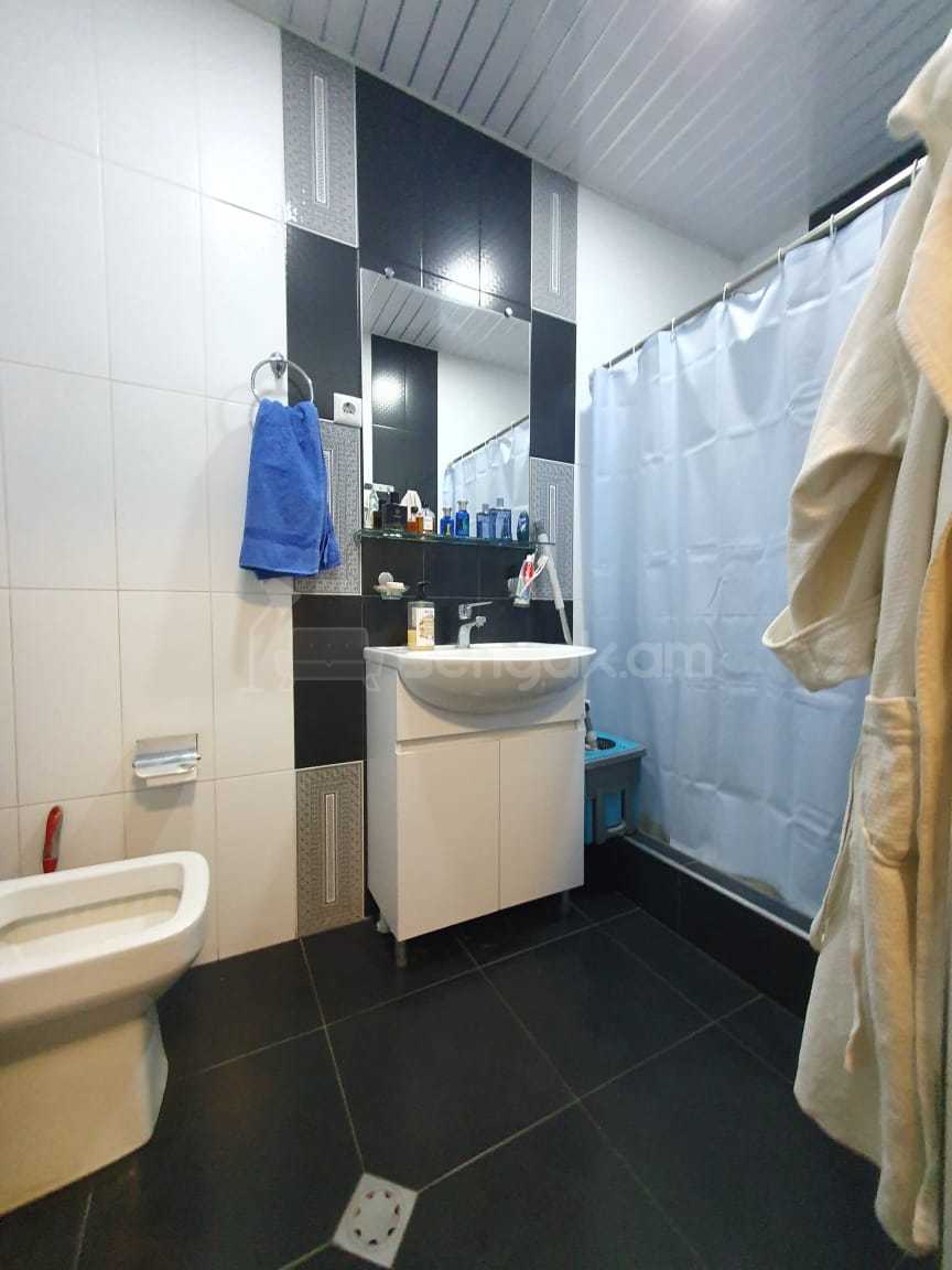 2 Սենյականոց Բնակարան Նորակառույցում, 45քմ, 1/6 հարկ, Կապիտալ Վերանորոգված