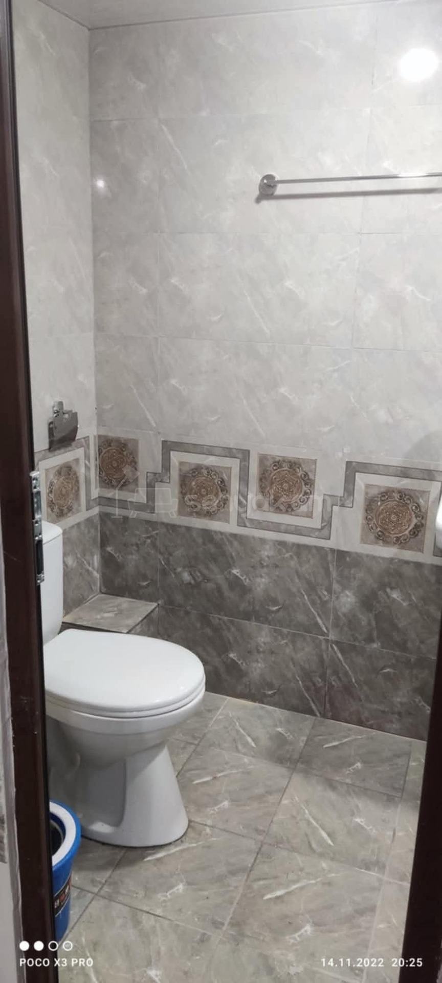 3 Սենյականոց Բնակարան Քարե Շենքում, 56քմ, 1/1 հարկ, Նորմալ Վիճակում, Կահավորված