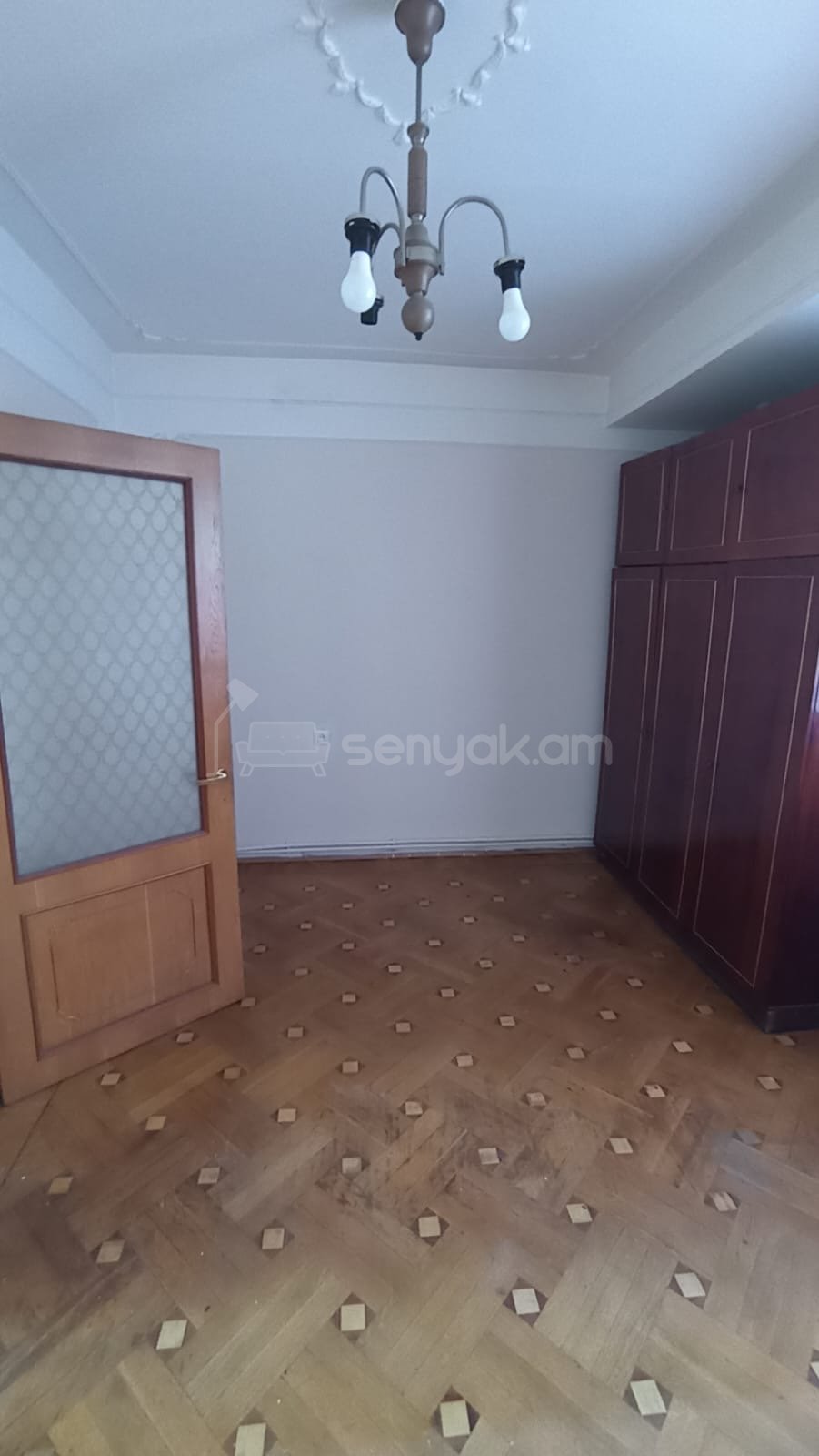 3 Սենյականոց Բնակարան, 70քմ, 2/9 հարկ, Կոսմետիկ Վերանորոգված, Մասամբ Կահավորված, Արևկող