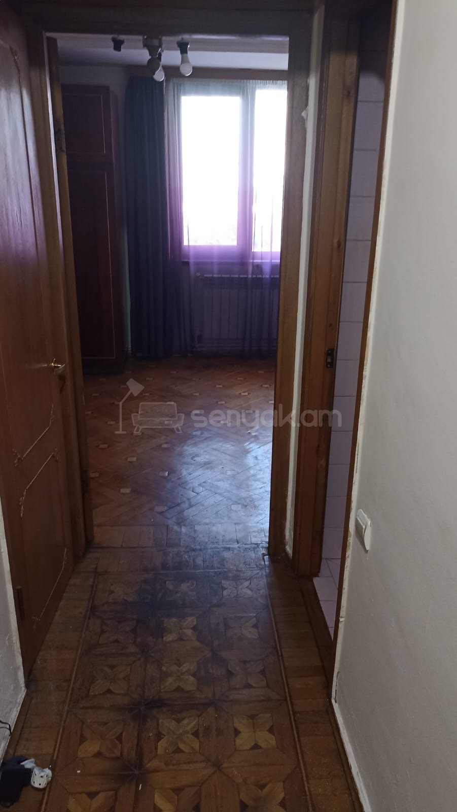 3 Սենյականոց Բնակարան, 70քմ, 2/9 հարկ, Կոսմետիկ Վերանորոգված, Մասամբ Կահավորված, Արևկող