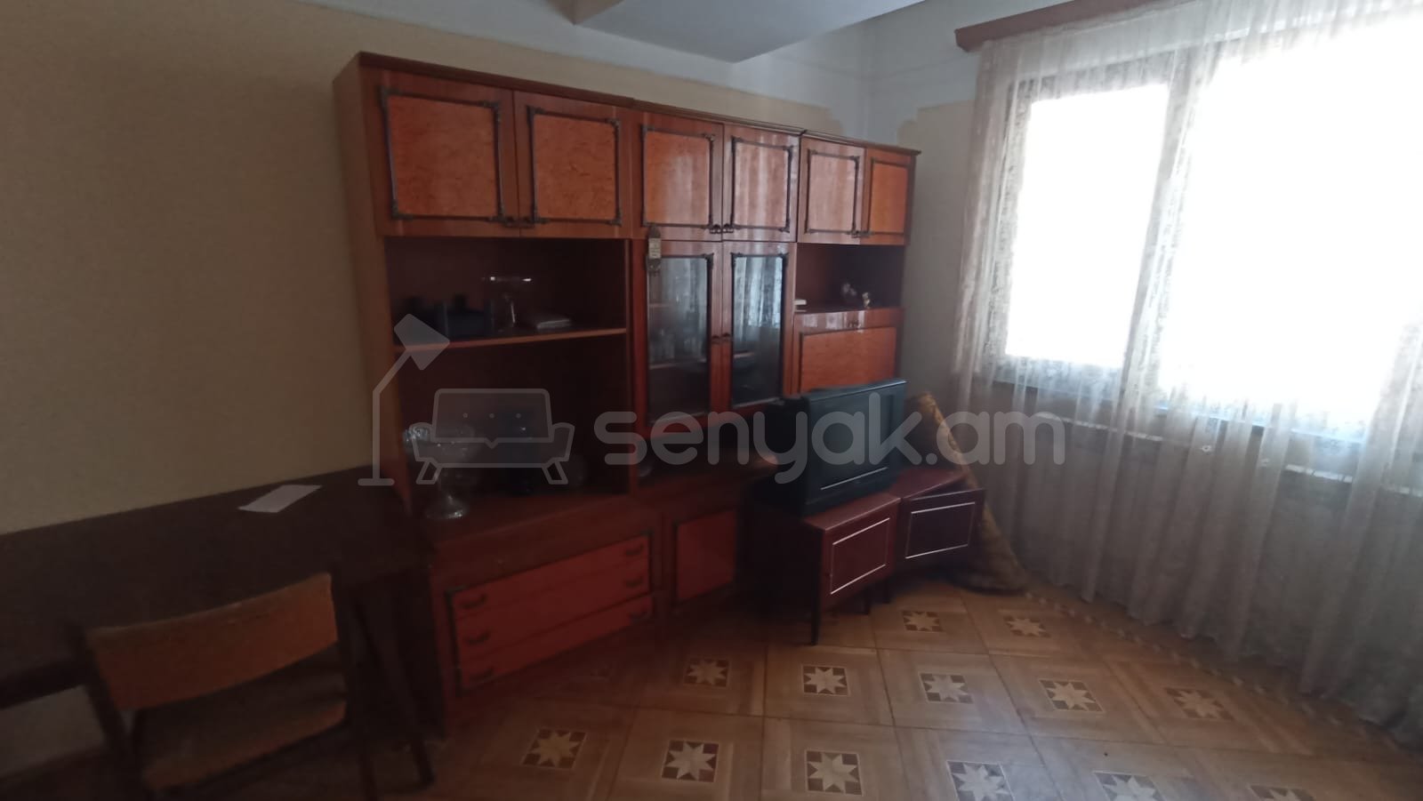 3 Սենյականոց Բնակարան, 70քմ, 2/9 հարկ, Կոսմետիկ Վերանորոգված, Մասամբ Կահավորված, Արևկող