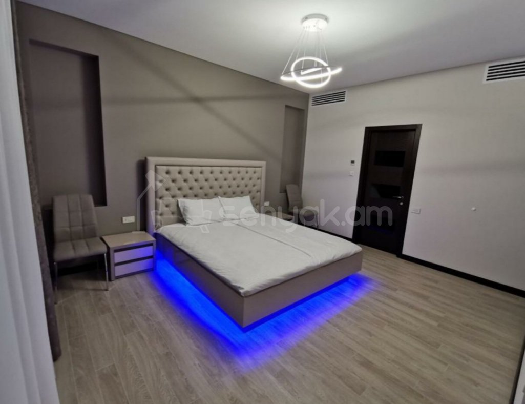 2 Սենյականոց Բնակարան Նորակառույցում, 80քմ, 5/11 հարկ, Դիզայներական Վերանորոգված