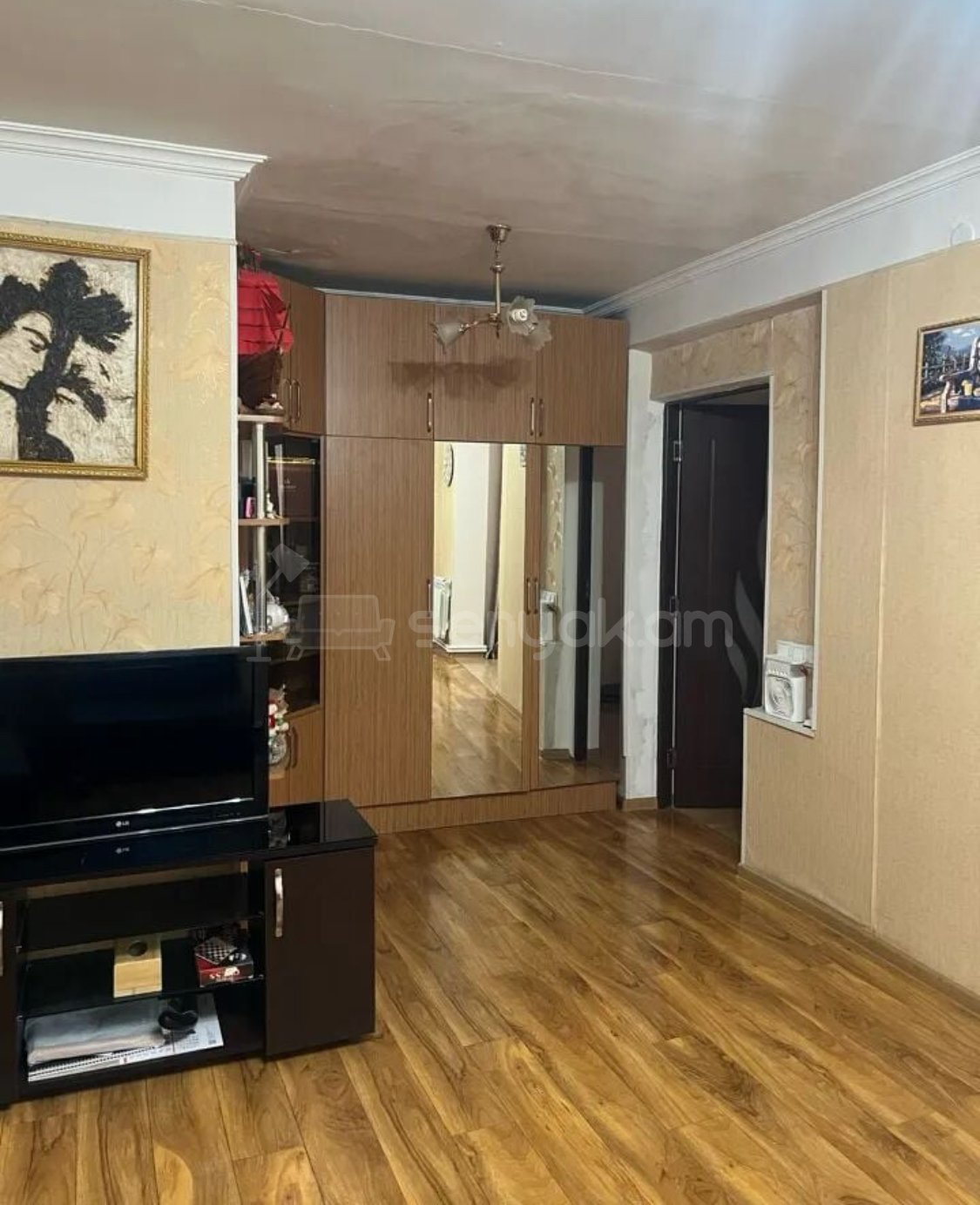 2 Սենյականոց Բնակարան Քարե Շենքում, 50քմ, 1/4 հարկ, Կապիտալ Վերանորոգված, Կահավորված