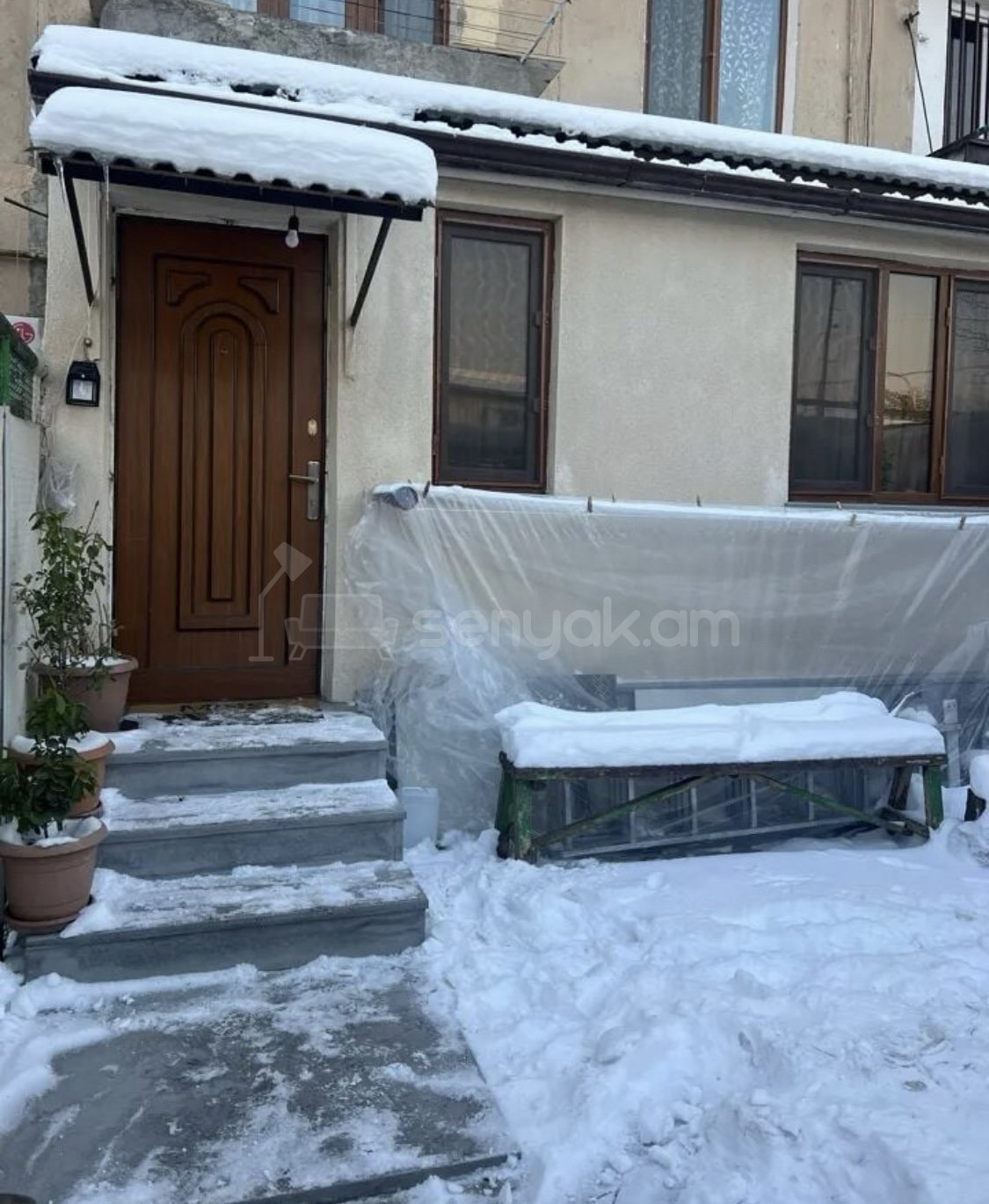 2 Սենյականոց Բնակարան Քարե Շենքում, 50քմ, 1/4 հարկ, Կապիտալ Վերանորոգված, Կահավորված