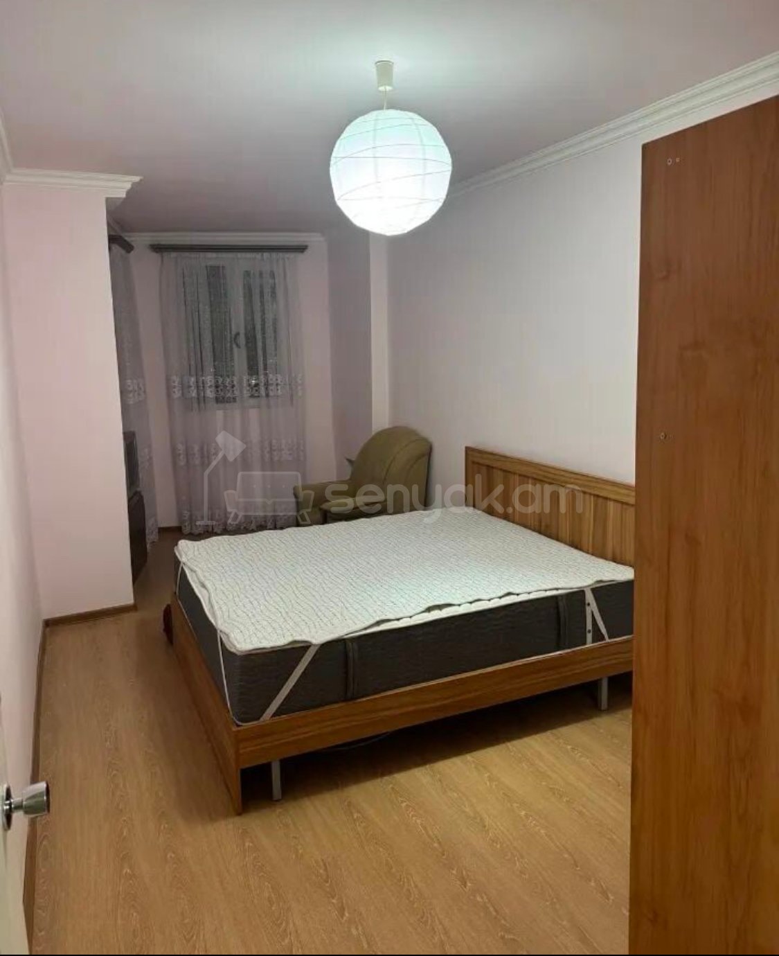 3 Սենյականոց Բնակարան, 96քմ, 13/16 հարկ, Նորմալ Վիճակում, Կահավորված