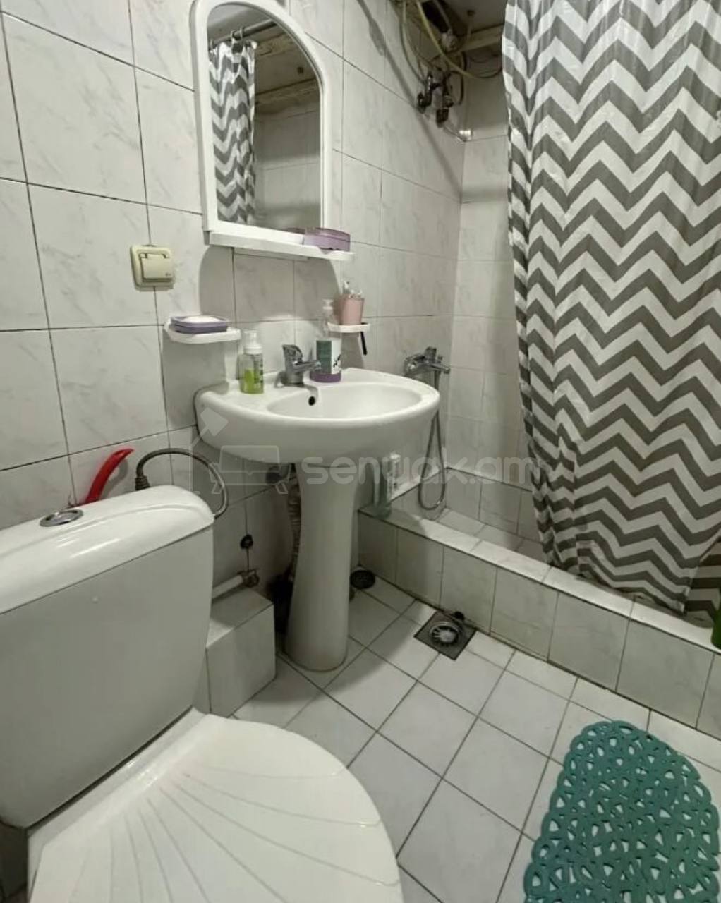 3 Սենյականոց Բնակարան Քարե Շենքում, 67քմ, 4/5 հարկ, Կոսմետիկ Վերանորոգված, Կահավորված