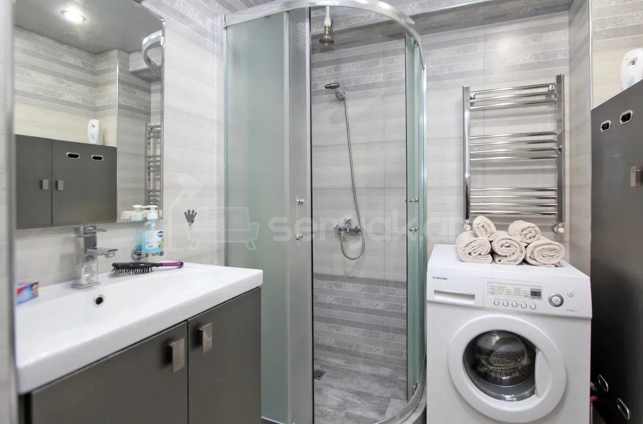 2 Սենյականոց Բնակարան, 40քմ, 11/11 հարկ, Դիզայներական Վերանորոգված