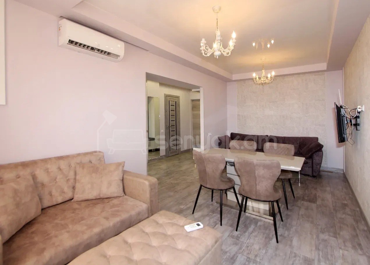 2 Սենյականոց Բնակարան, 40քմ, 11/11 հարկ, Դիզայներական Վերանորոգված