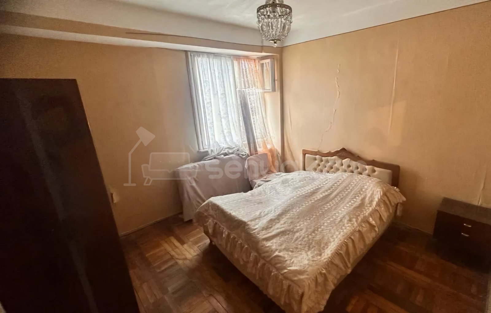 4 Սենյականոց Բնակարան, 90քմ, 4/9 հարկ, Պետական Վիճակում