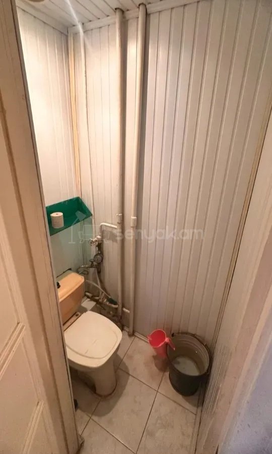 4 Սենյականոց Բնակարան, 90քմ, 4/9 հարկ, Պետական Վիճակում