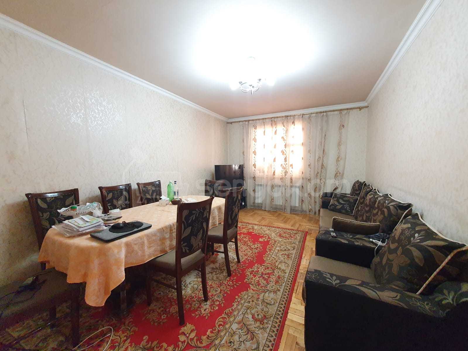 3 Սենյականոց Բնակարան, 80քմ, 9/9 հարկ, Նորմալ Վիճակում