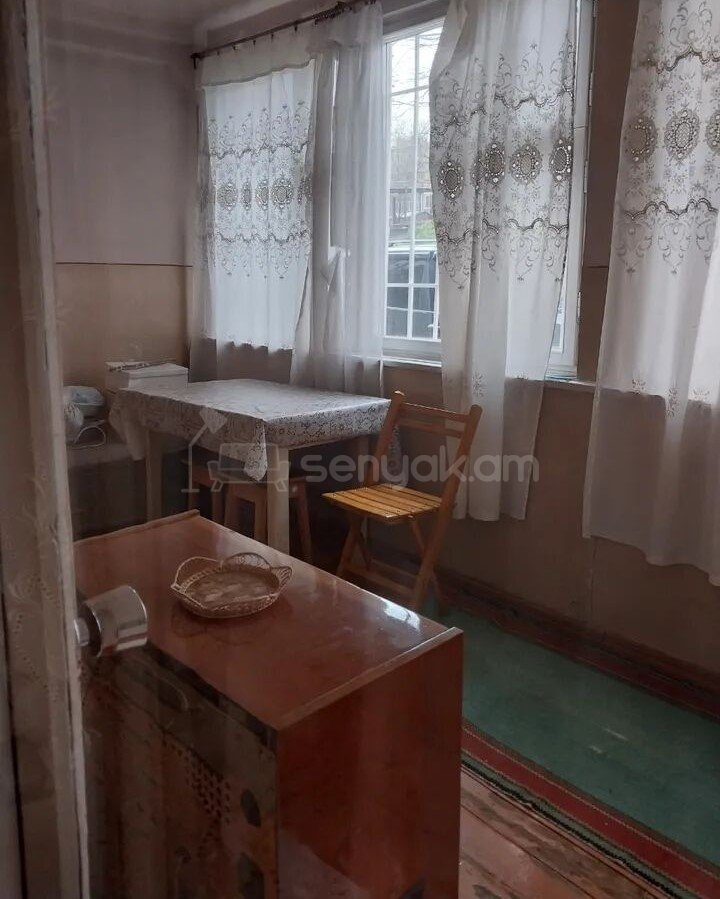 3 Սենյականոց Բնակարան, 72քմ, 1/4 հարկ, Նորմալ Վիճակում