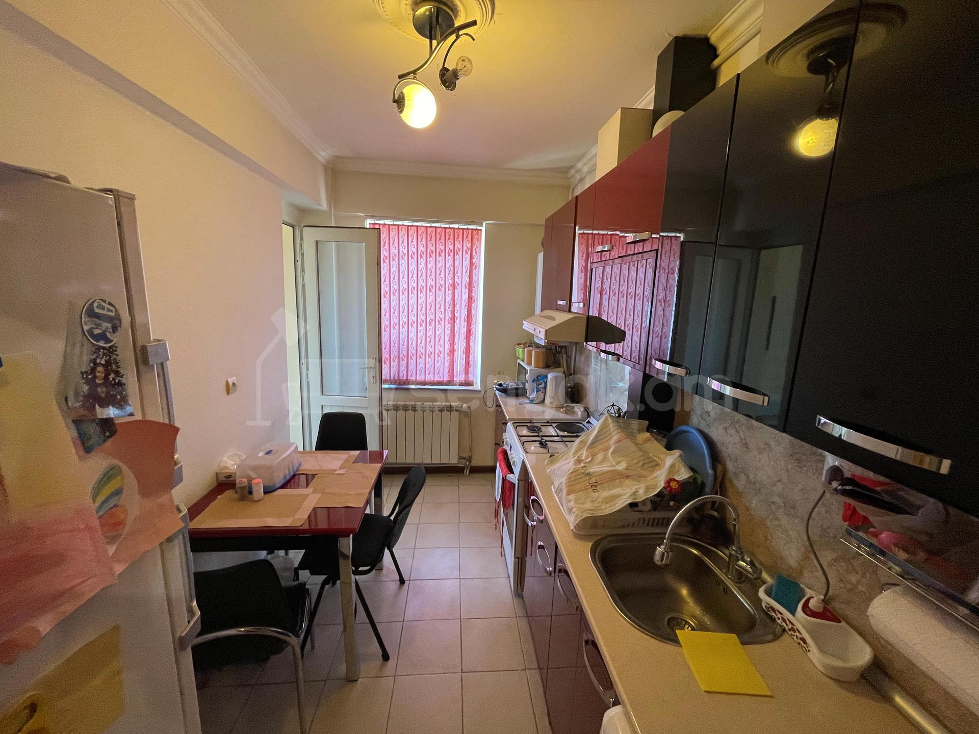 3 Սենյականոց Բնակարան Նորակառույցում, 72քմ, 9/13 հարկ, Կապիտալ Վերանորոգված