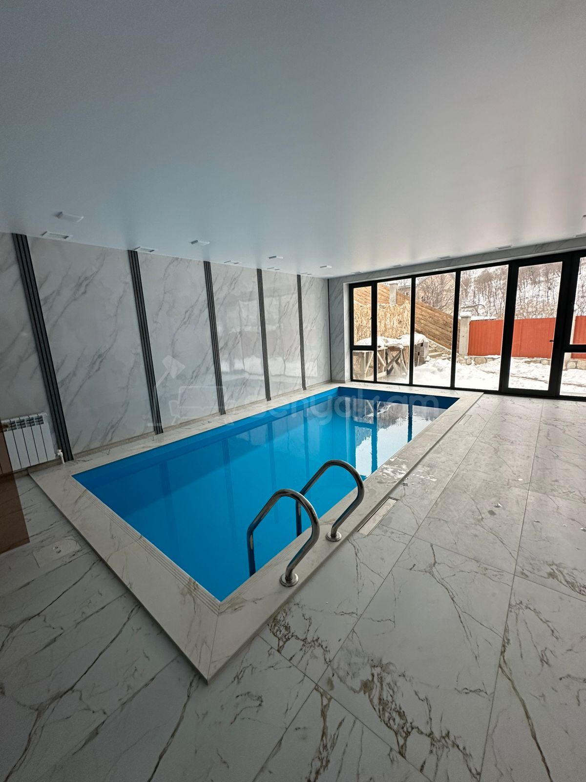 5 Սենյականոց Նորակառույց Շքեղ Առանձնատուն, 200քմ, Լողավազանով