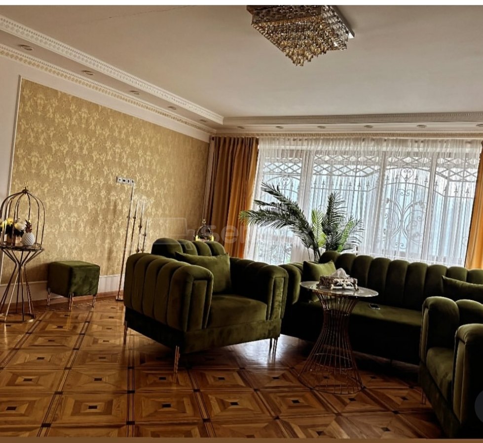 6 Սենյականոց Շքեղ Առանձնատուն, 250քմ, Լողավազանով