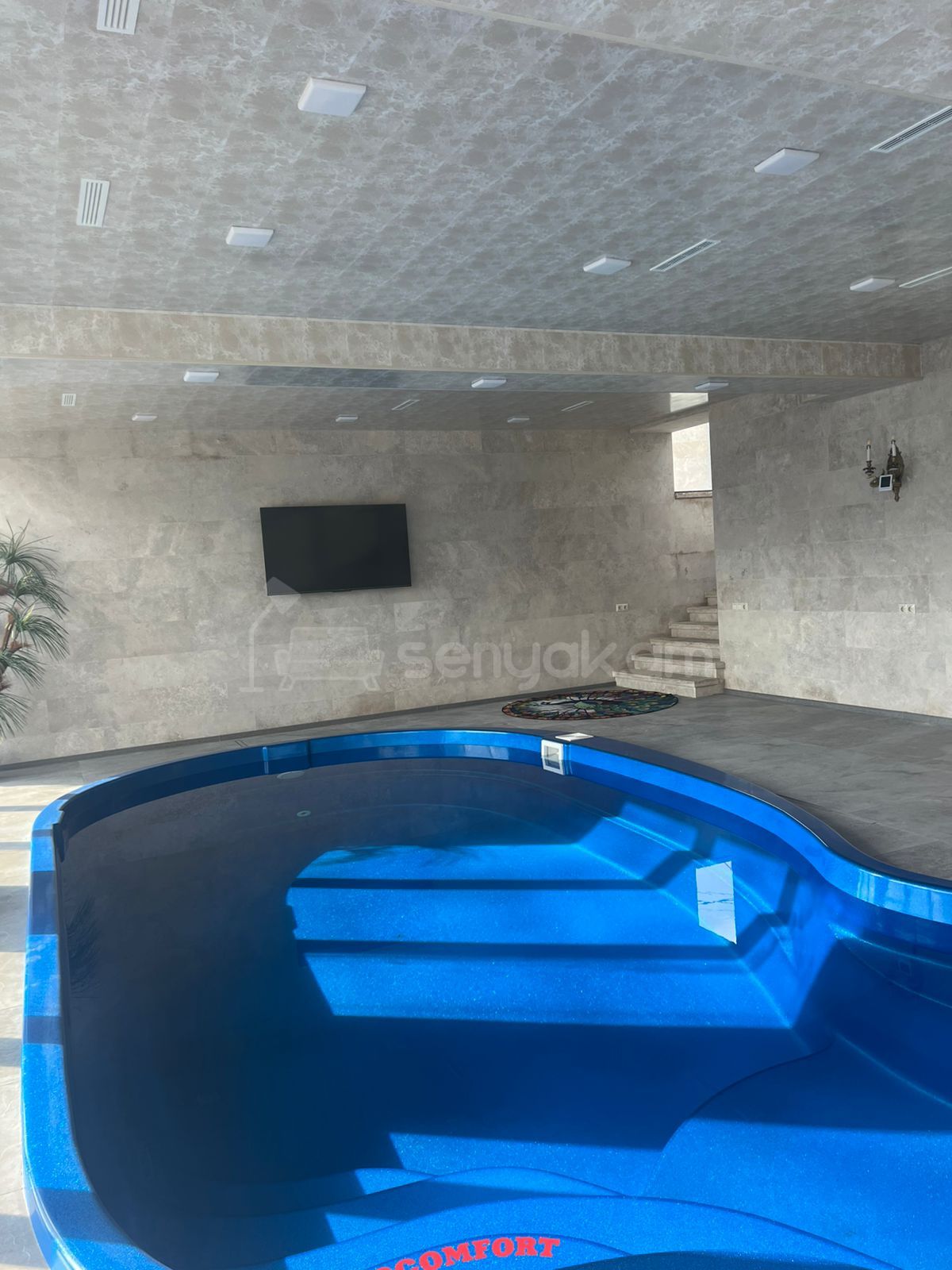 6 Սենյականոց Շքեղ Առանձնատուն, 250քմ, Լողավազանով