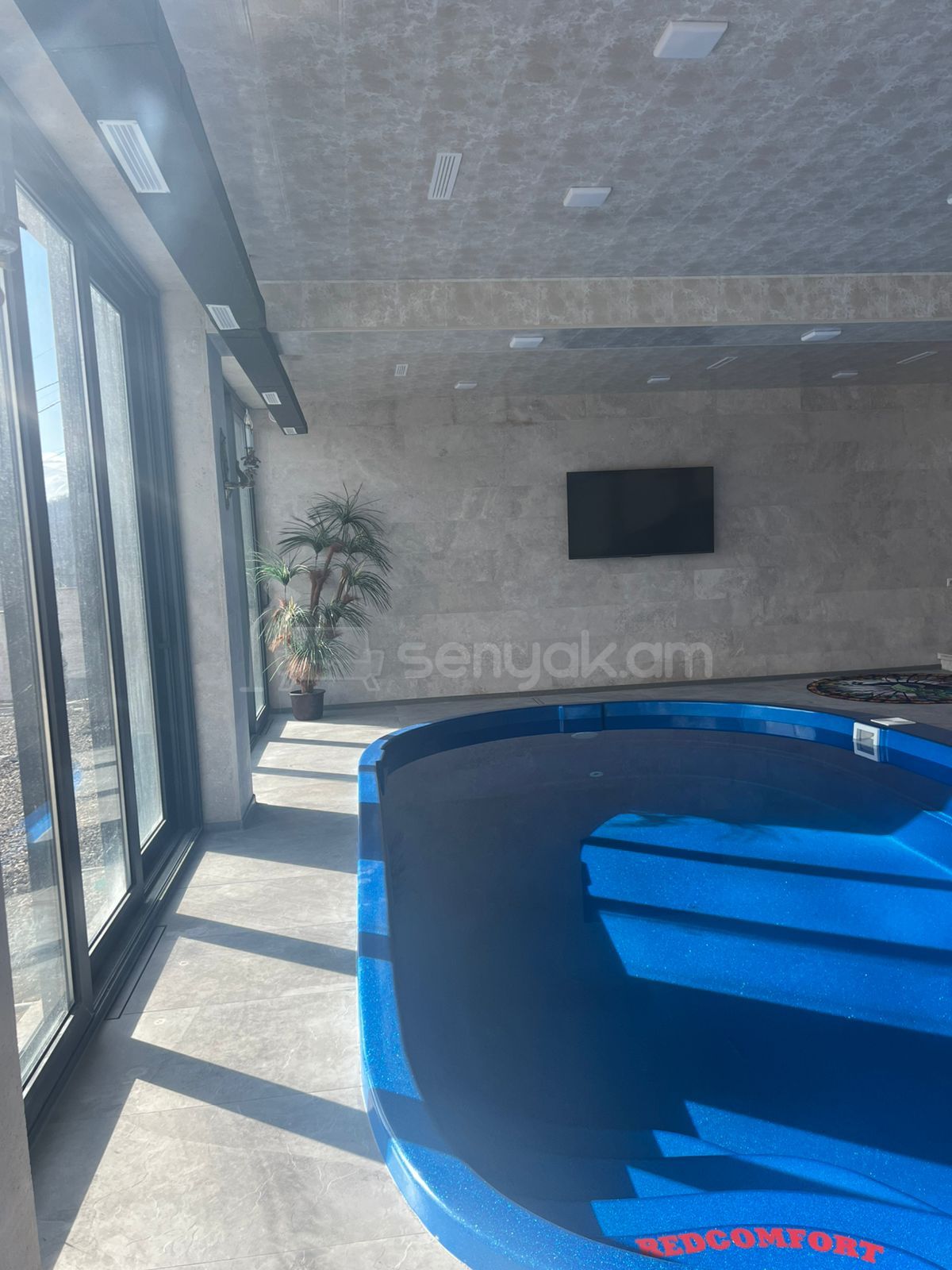 6 Սենյականոց Շքեղ Առանձնատուն, 250քմ, Լողավազանով