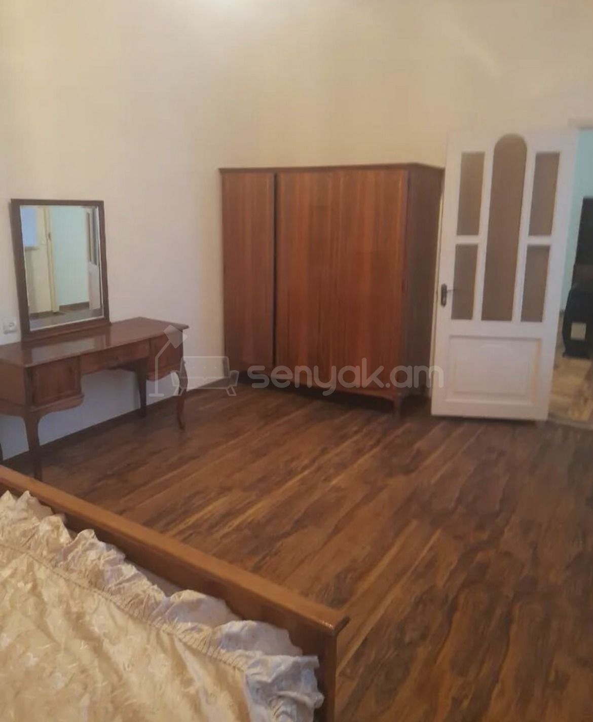 3 Սենյականոց Սեփական Տուն, 140քմ, Նորմալ Վիճակում, Կահավորված