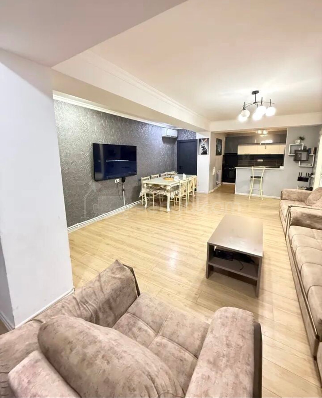 4 Սենյականոց Բնակարան, 104քմ, 11/14 հարկ, Դիզայներական Վերանորոգված