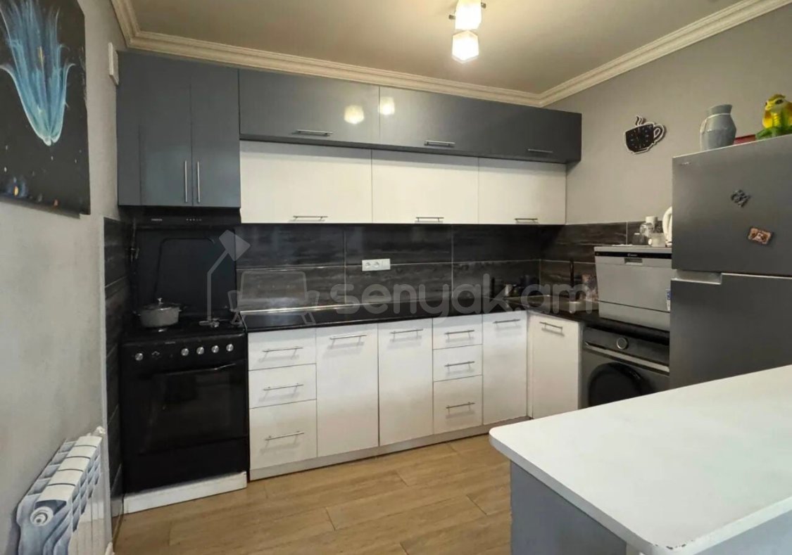 4 Սենյականոց Բնակարան, 104քմ, 11/14 հարկ, Դիզայներական Վերանորոգված