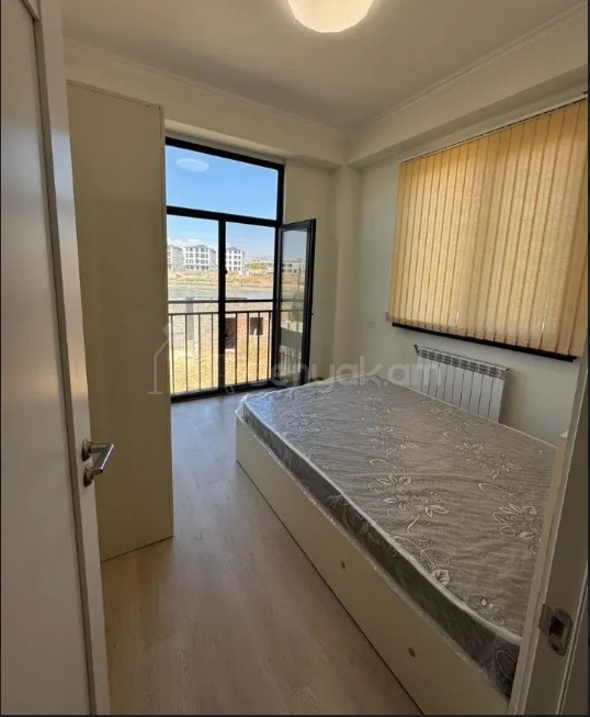 2 Սենյականոց Բնակարան Նորակառույցում, 40քմ, 2/4 հարկ, Կապիտալ Վերանորոգված, Կահավորված